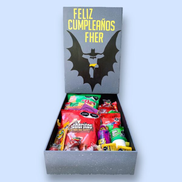 Caja personalizada de Batman con dulces y frase